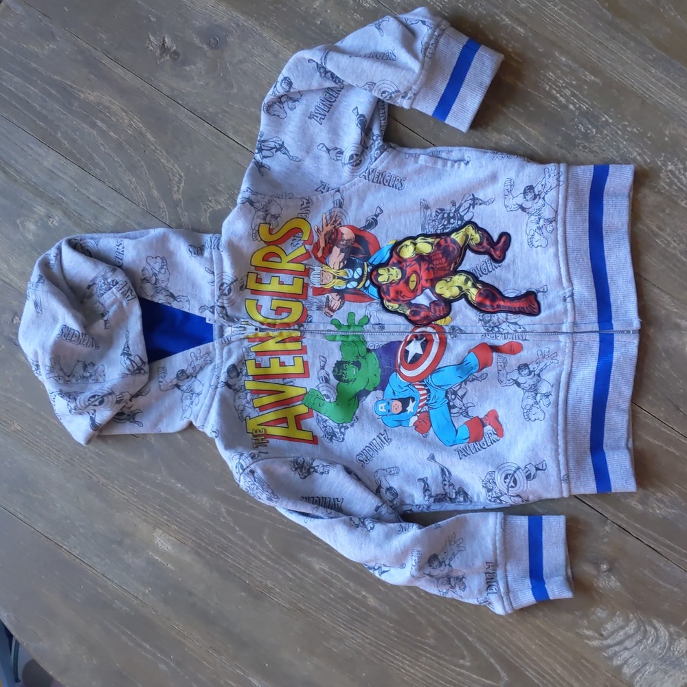 Size 4 Marvel Avengers zippered hoodie
